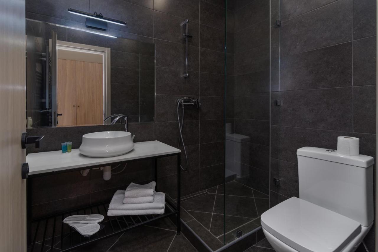 Hotel Alexandria Saguramo Экстерьер фото