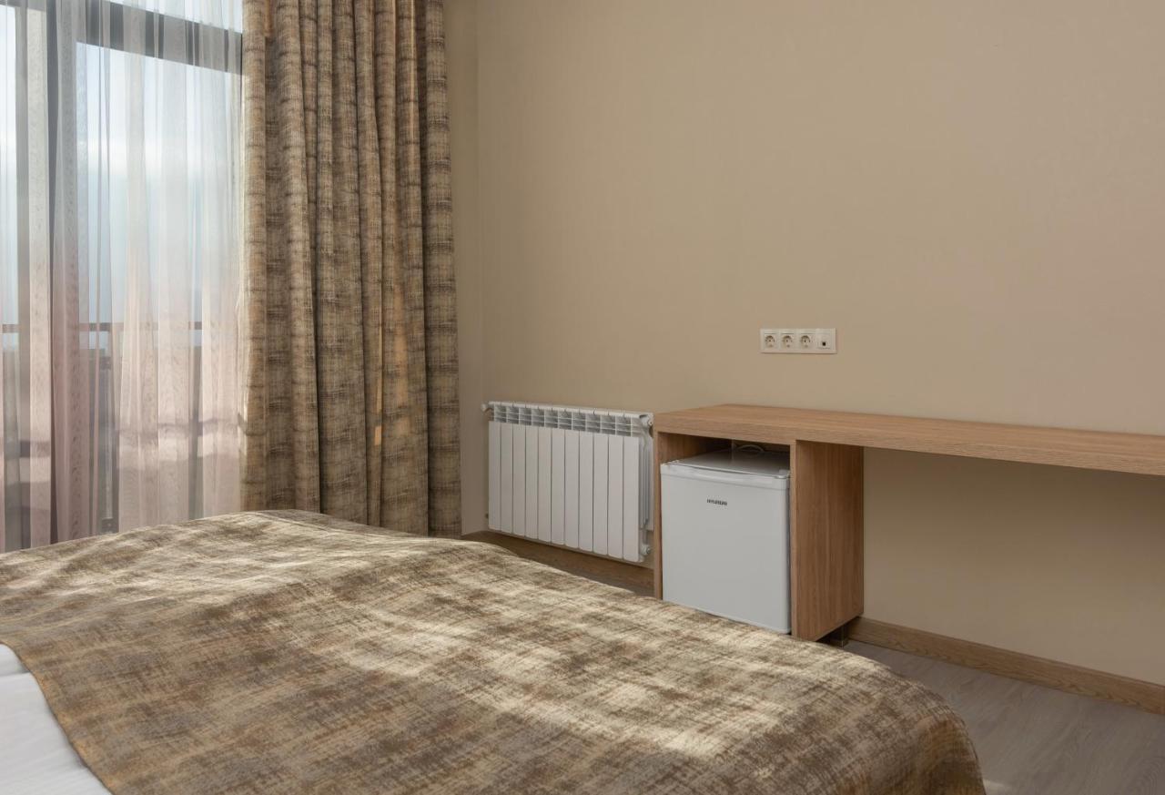 Hotel Alexandria Saguramo Экстерьер фото