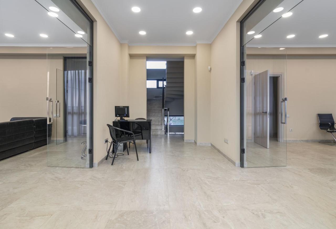 Hotel Alexandria Saguramo Экстерьер фото